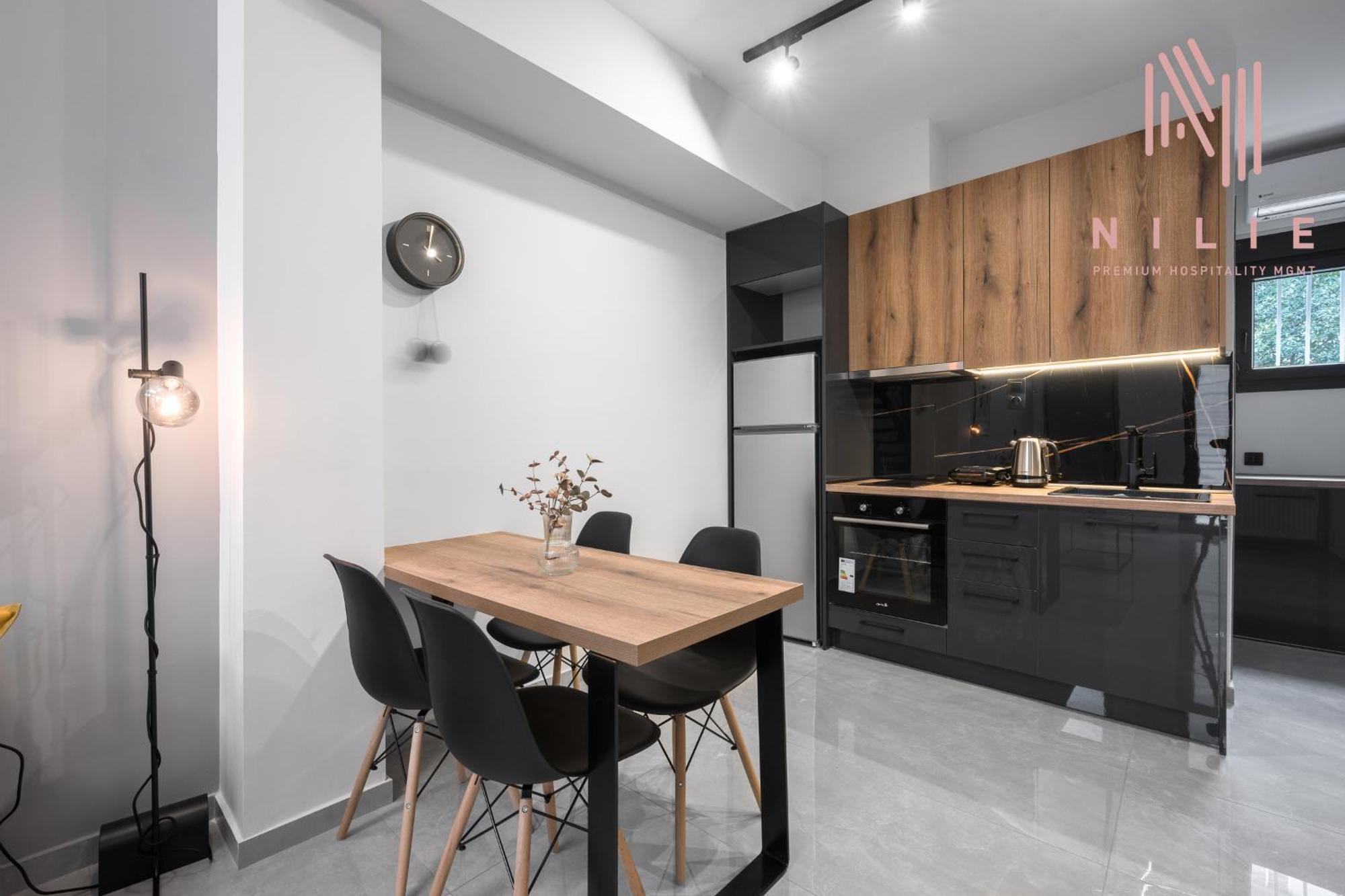 Апартаменти Railway Lofts, Nilie Hospitality Mgmt Салоніки Екстер'єр фото